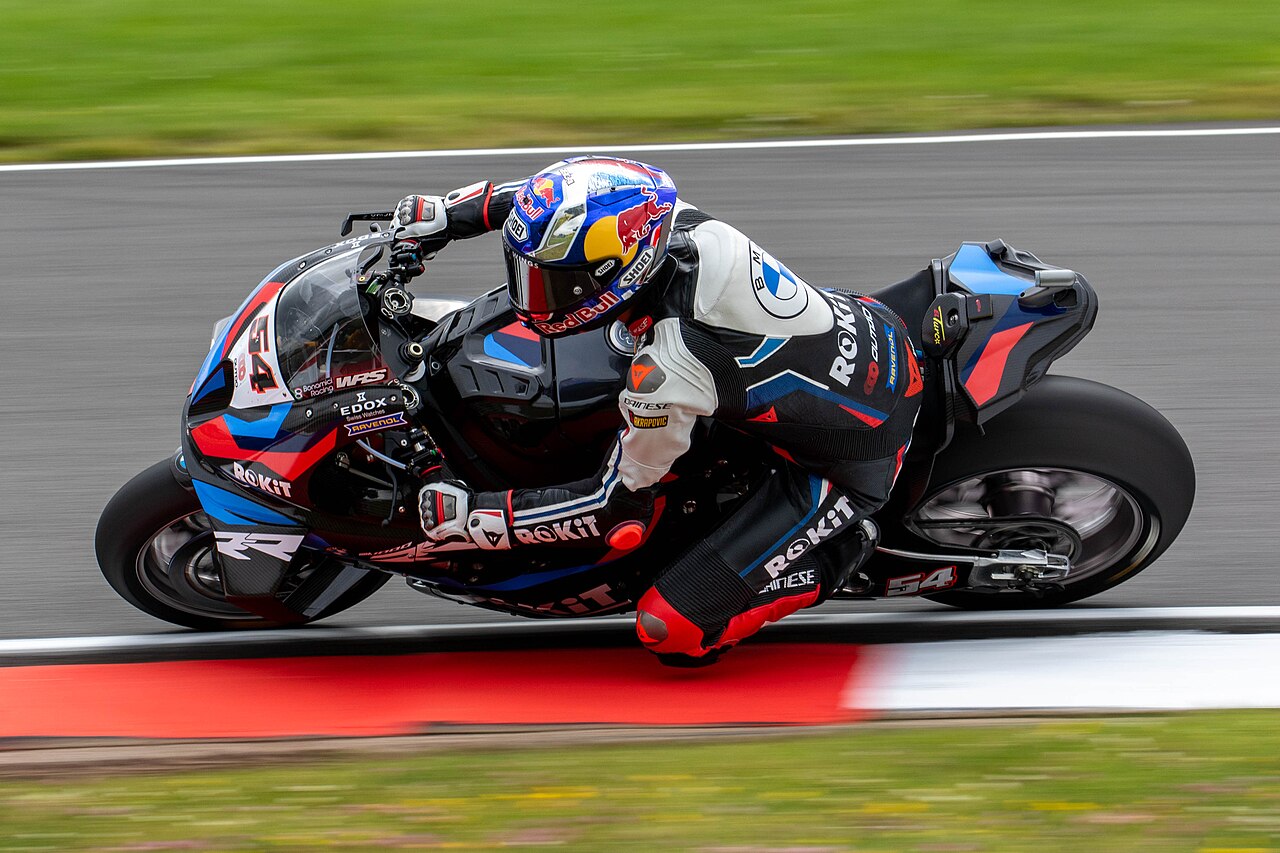 BMW M1000RR